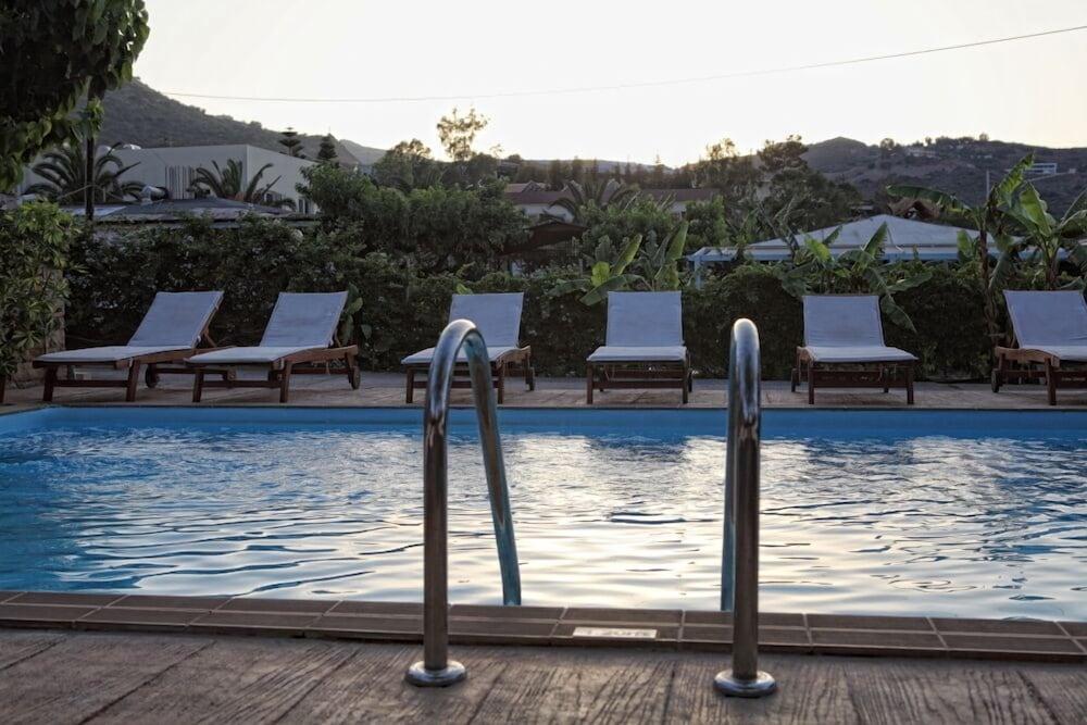 Niriides Beach Hotel Retimno Udogodnienia zdjęcie