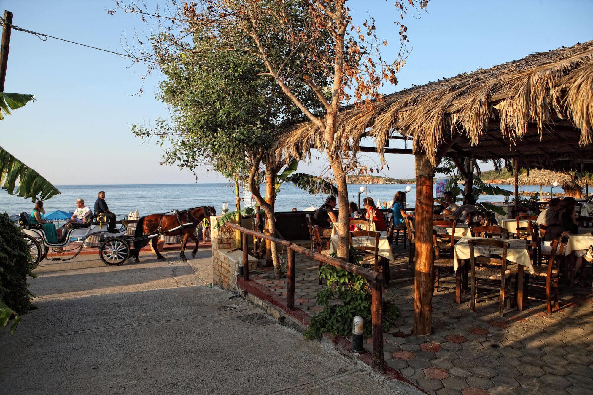 Niriides Beach Hotel Retimno Restauracja zdjęcie